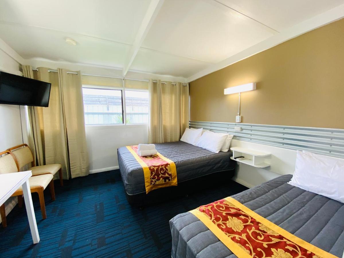 Mid Valley Motel Morwell Esterno foto