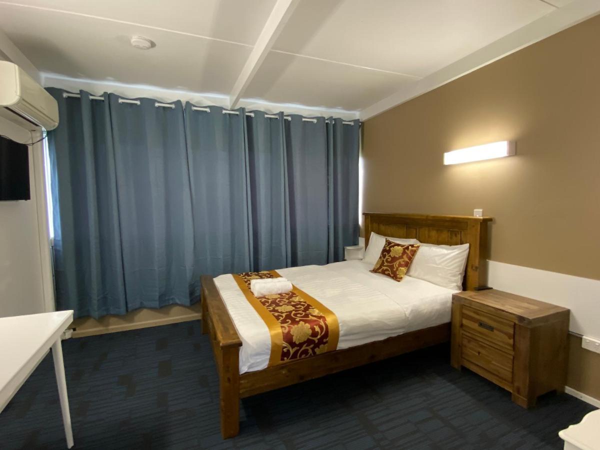 Mid Valley Motel Morwell Esterno foto