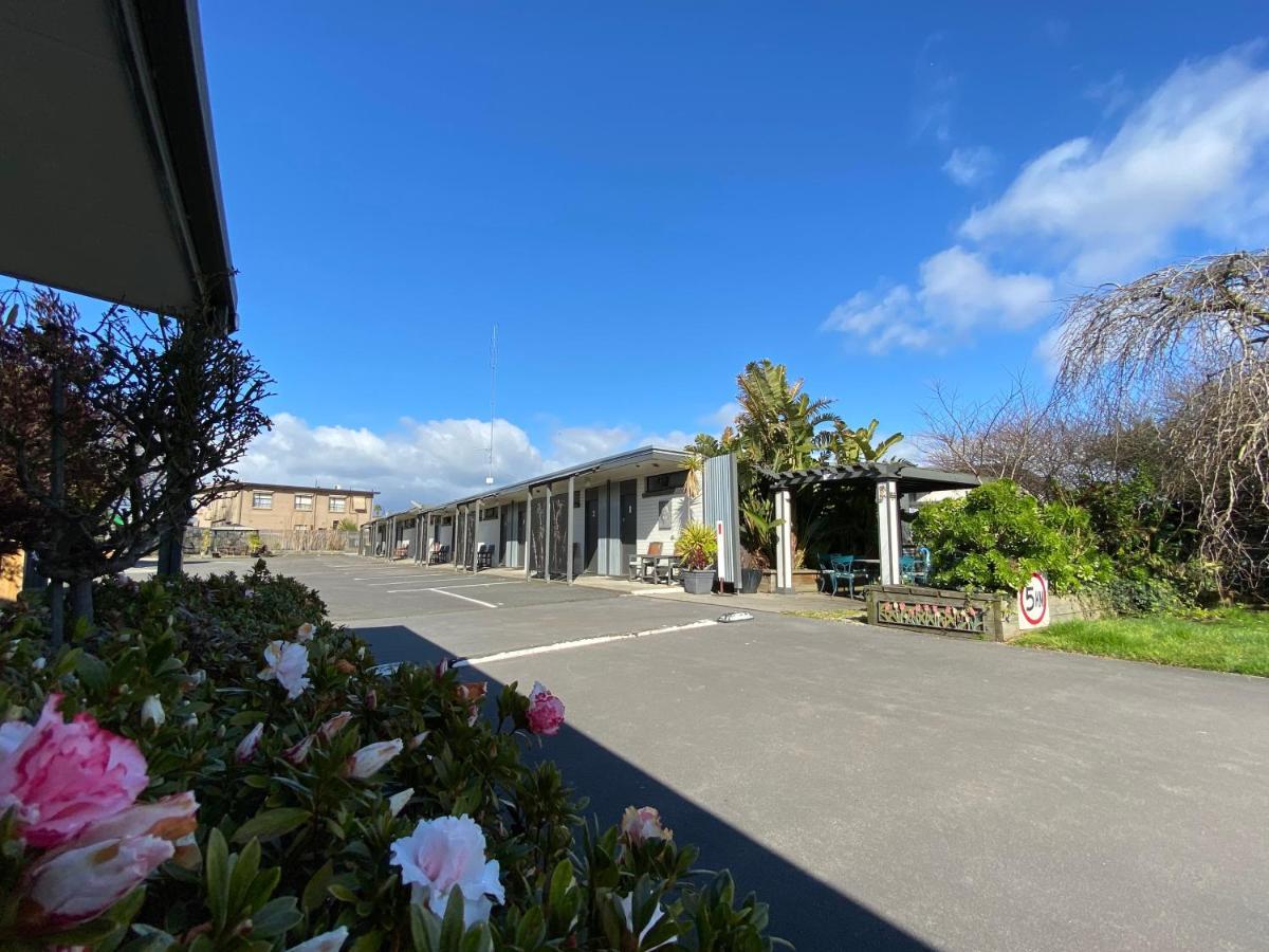 Mid Valley Motel Morwell Esterno foto