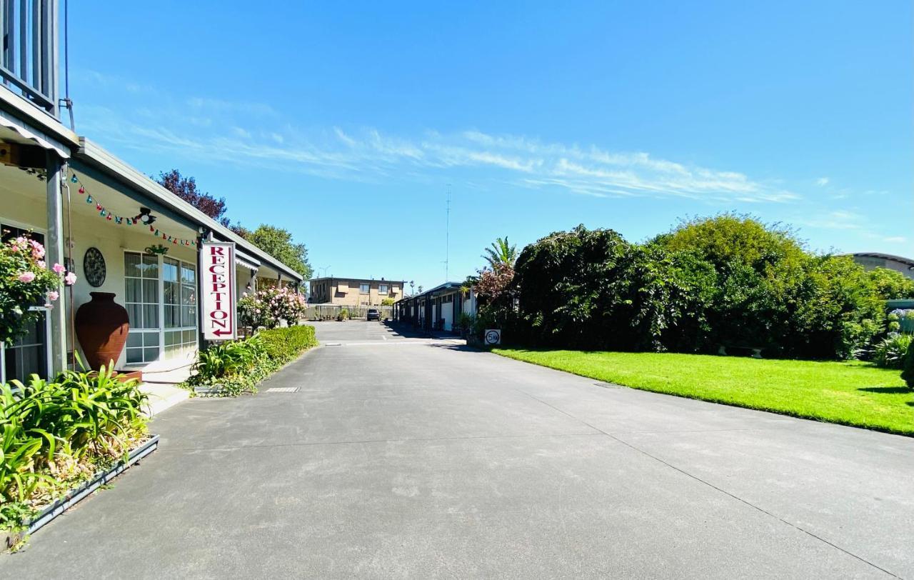 Mid Valley Motel Morwell Esterno foto
