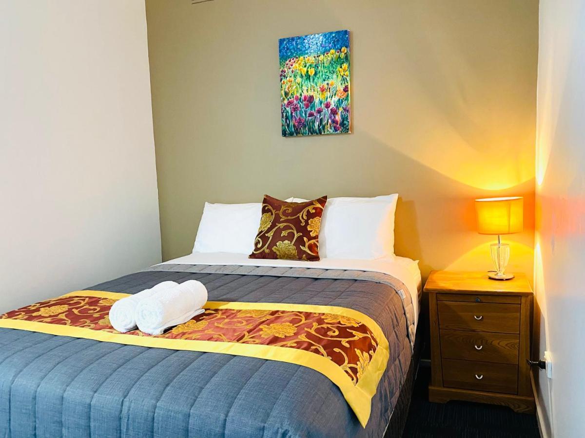 Mid Valley Motel Morwell Esterno foto